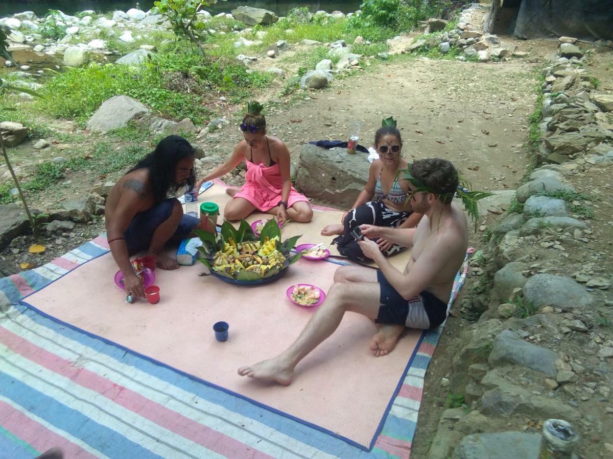Landak River Guest House Only Trekking With Us بوكيت لاوانج المظهر الخارجي الصورة